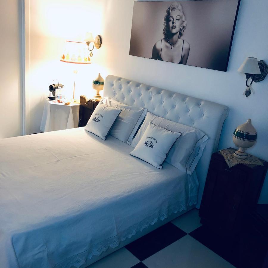 B&B Dell'Orologio Acquaviva delle Fonti Buitenkant foto