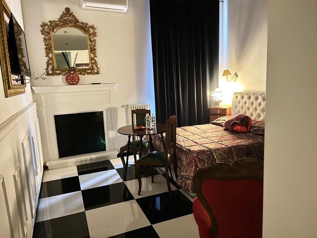 B&B Dell'Orologio Acquaviva delle Fonti Buitenkant foto